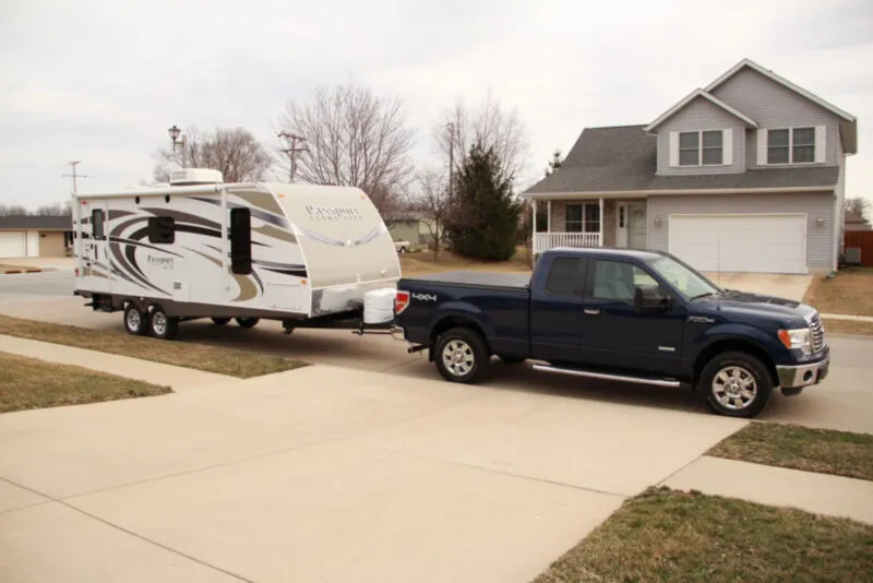 Get Hire Reliable Motorhome Towing Service in Jacksonville FL!